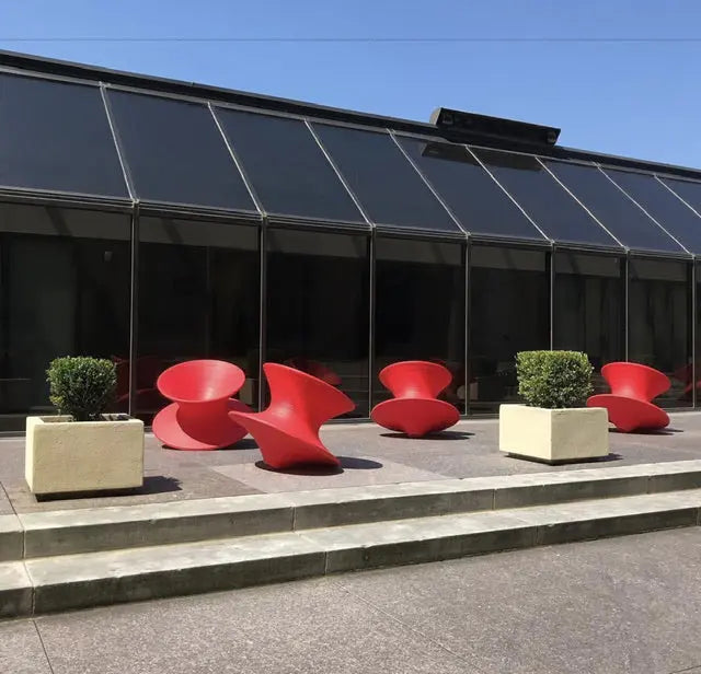 Magis Spun draaistoel in kunststof, ontworpen door Thomas Heatherwick voor Magis