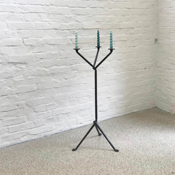 Magis Floor Candle Kandelaar 98 cm hoog met 3 armen 98cm hoog met 3 armen