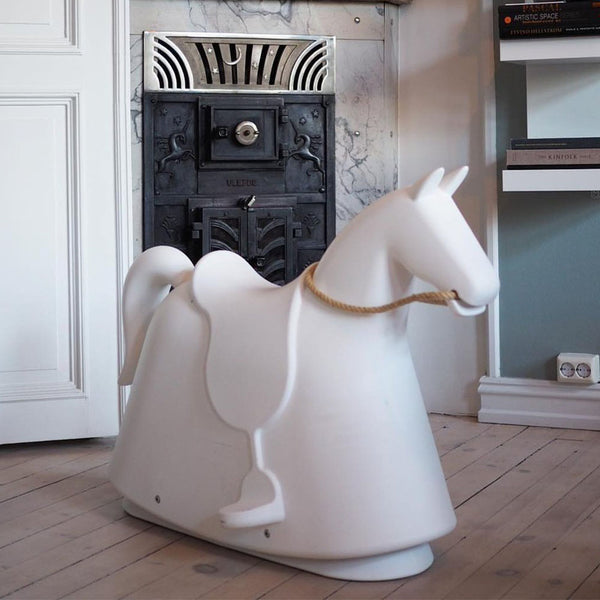 Magis Rocky schommelpaard Wit